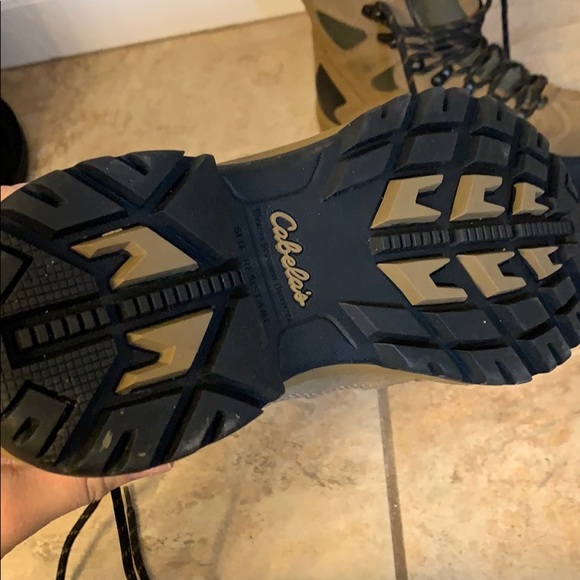 Cabelas Hiking Boots - Picture 3 of 3